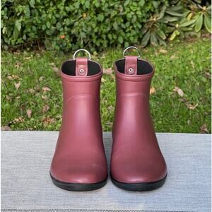 Alice + Whittles Red Rain Boots Size 8 EU 39 Retail $140 Sustainable